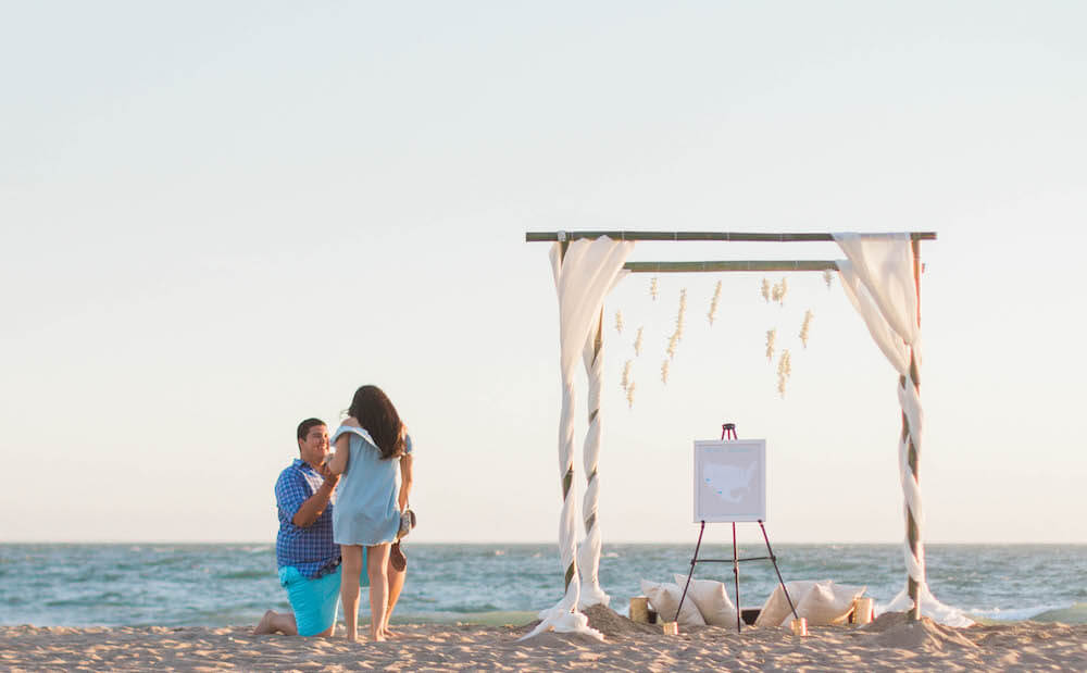 altar-on-beach-proposal-idea-los-angeles